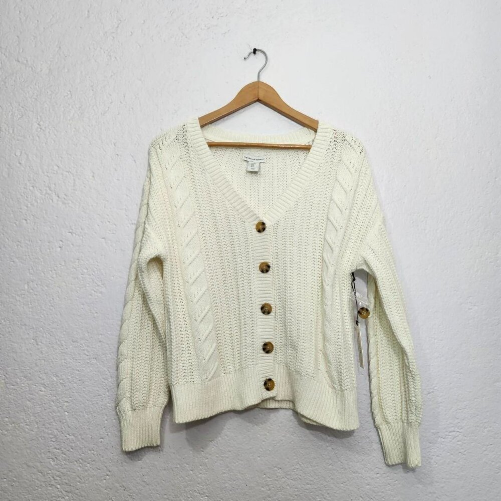 nwt Cream white cable knit button front cardigan sweater size m